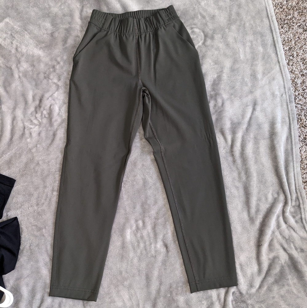 aritzia weekender pant